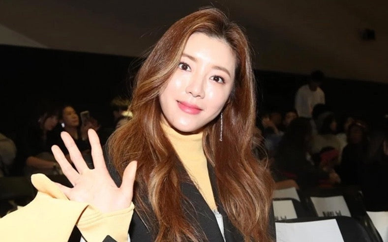 Park Han Byul is pregnant with her second child (Allkpop)